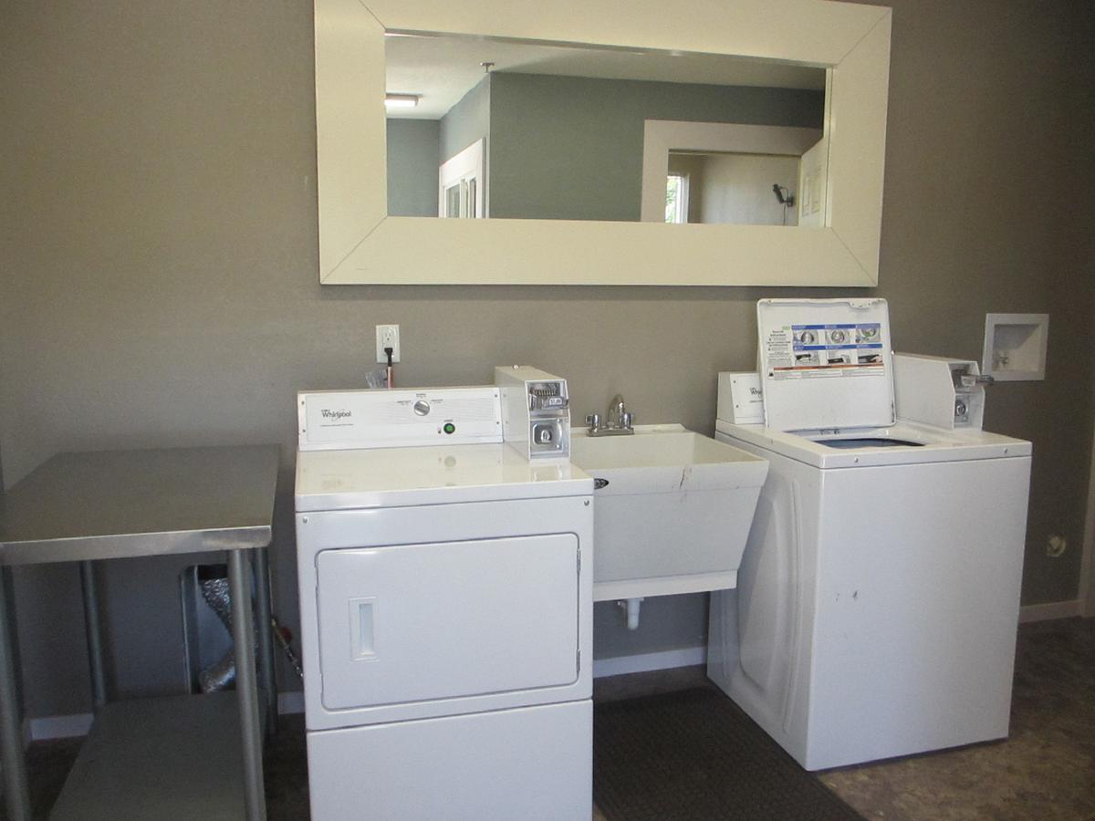 Riverfront Studio Suites Mankato Exterior foto